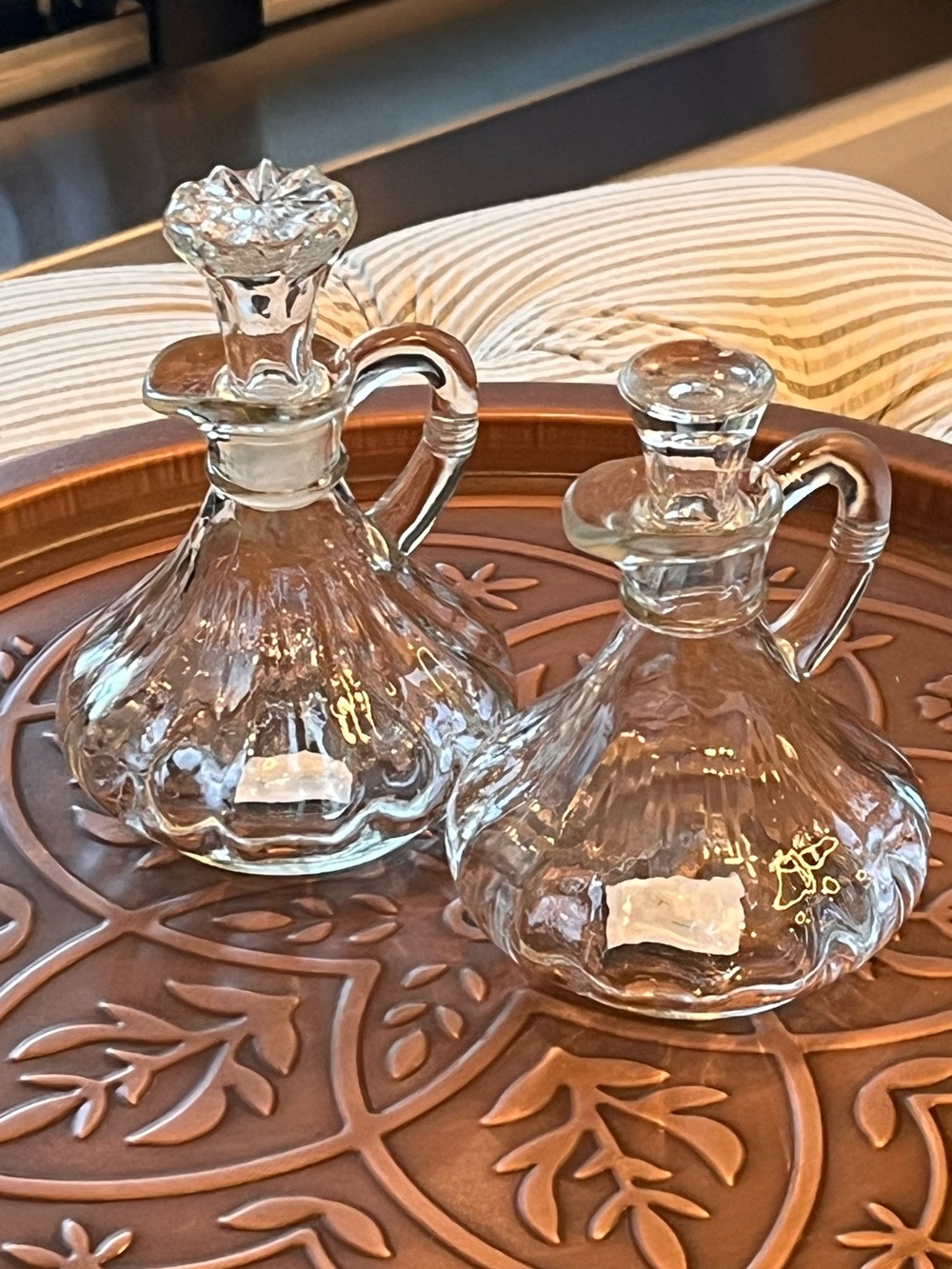 Oil & Vinegar vintage restaurant Glass Cruet Set